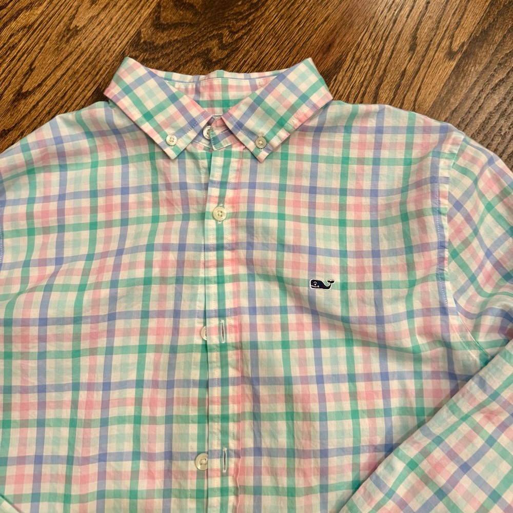 VV Vineyard Vines Boys Large Plaid Button Down Shirt
